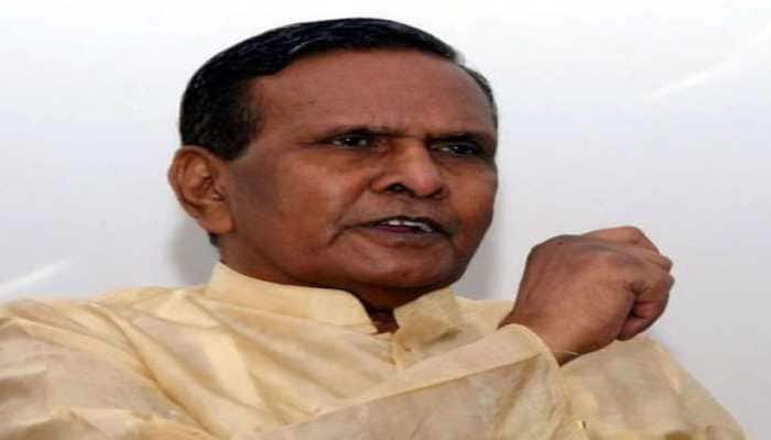 Samajwadi Party&#039;s founding member Beni Prasad Verma dies in Lucknow