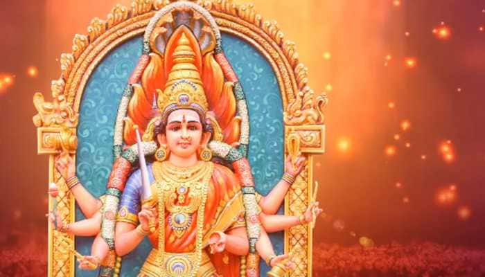 Chaitra Navratri 2020: Chant this Durga Aarti for the blessings of benevolent goddess