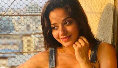 Bhojpuri bombshell Monalisa's 'Wednesday Wisdom' in latest post will make feel positive - In Pics