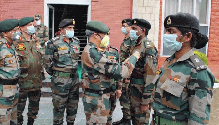 India fighting coronavirus globally, Pakistan busy exporting terror: Army chief MM Naravane