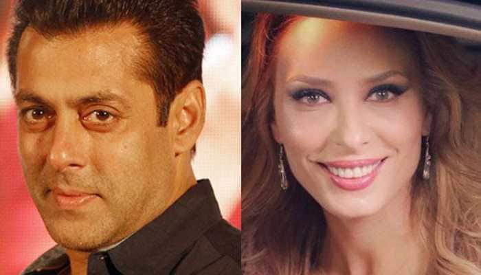 Salman Khan video-bombs rumoured girlfriend Iulia Vantur&#039;s live chat show from Panvel, latter feels embarrassed - Watch viral video