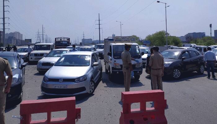 Chaos witnessed after Delhi-Ghaziabad border shuts over coronavirus; hundreds stuck for hours