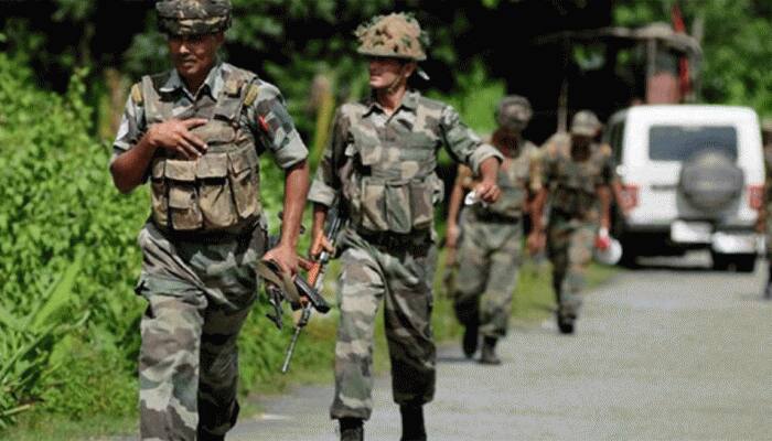 Terrorist, aide arrested in Jammu and Kashmir&#039;s Baramulla; arms and ammunition recovered