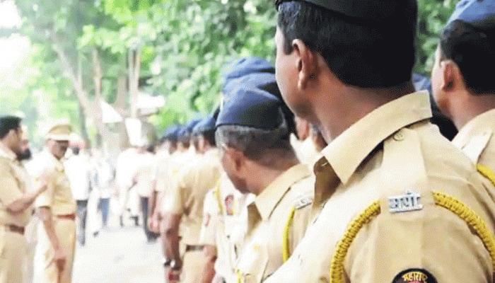 Mumbai Police orders cops aged above 55 to stay at home to protect them from coronavirus COVID-19 infection Mumbai Police orders cops aged above 55 to stay at home to protect them from coronavirus COVID-19 infection