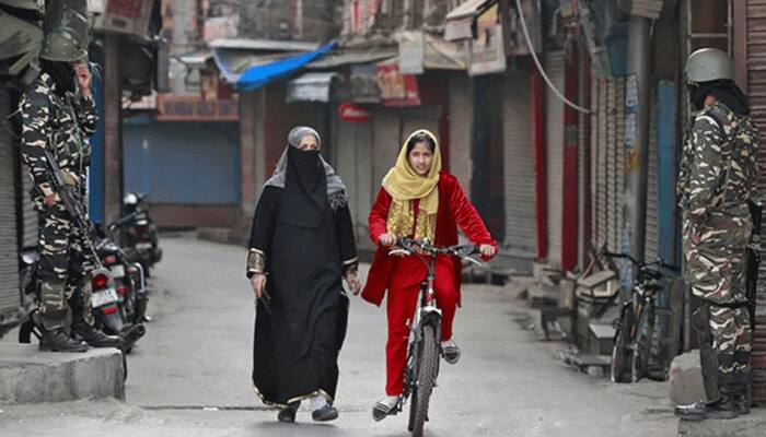 Right to access internet not fundamental right: Jammu and Kashmir administration tells Supreme Court 