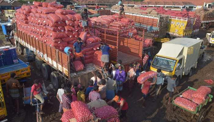 Ensure uninterrupted movement of trucks amid coronavirus COVID-19 lockdown, no separate passes needed: MHA tells states