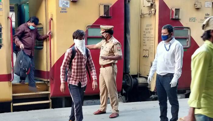 Do not charge railway fare from stranded migrant workers, Maharashtra CM Uddhav Thackeray urges Centre