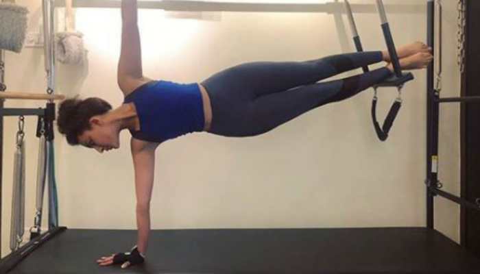 Actress Seerat Kapoor flaunts her hourglass figure in these viral workout posts