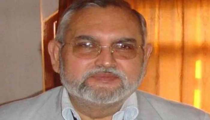Delhi Police faces massive protest during probe at minorities panel chief Zafarul Islam Khan's residence