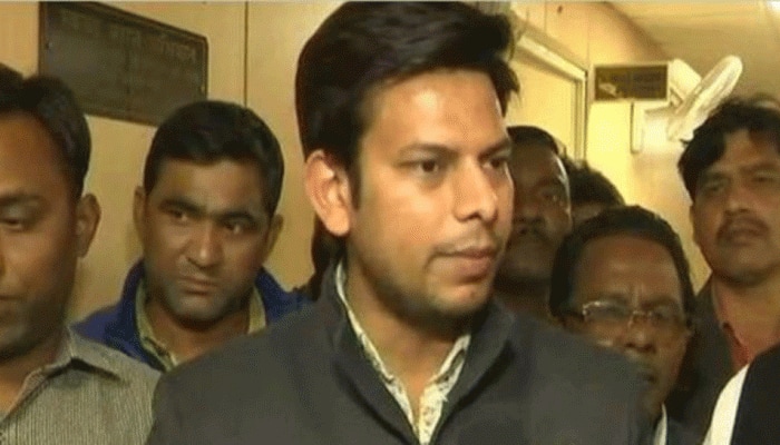Non-bailable warrant issued against AAP MLA Prakash Jarwal, aide in doctor&#039;s suicide case
