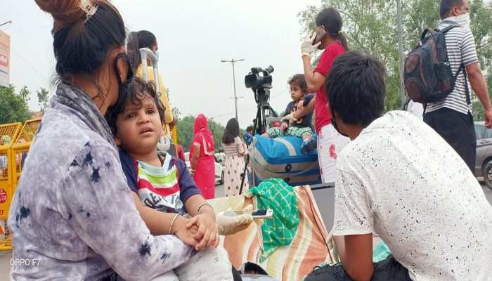 First train reaches Delhi, passengers scramble for transport for onward journeys amid coronavirus lockdown