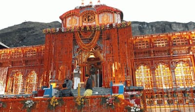 Portals of Badrinath Temple opened amid chanting of Vedic Mantras