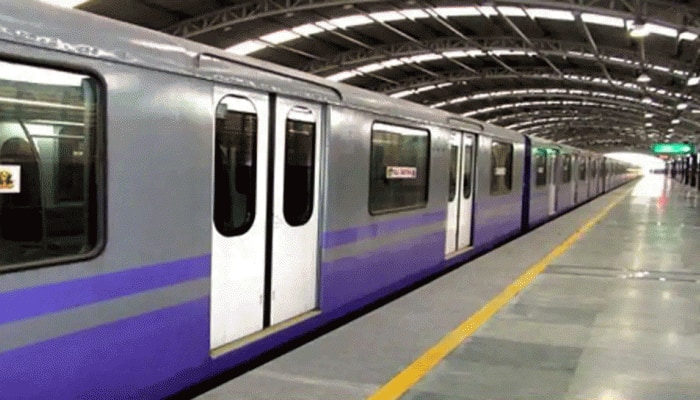 Kolkata metro mulls drastic cut in passengers count, mandatory thermal screening, use of masks