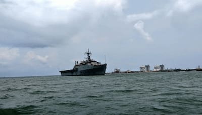 INS Jalashwa with 588 Indians onboard enters Kochi from Maldives