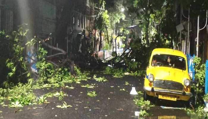 IMD issues 'Orange' alert for West Bengal coast as Cyclone Amphan moves over Bangladesh