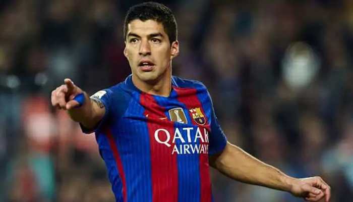 Italy's Giorgio Chiellini admires Uruguay's Luis Suarez for biting him at FIFA World Cup