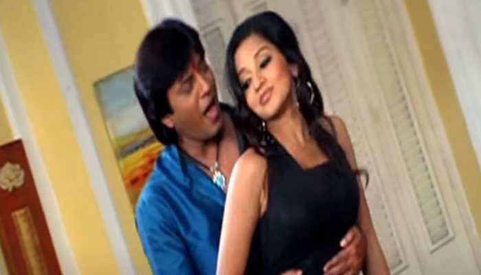 Monalisa's old Bhojpuri song from 'Mora Balma Chhail Chhabila' resurfaces on YouTube, goes viral - Watch