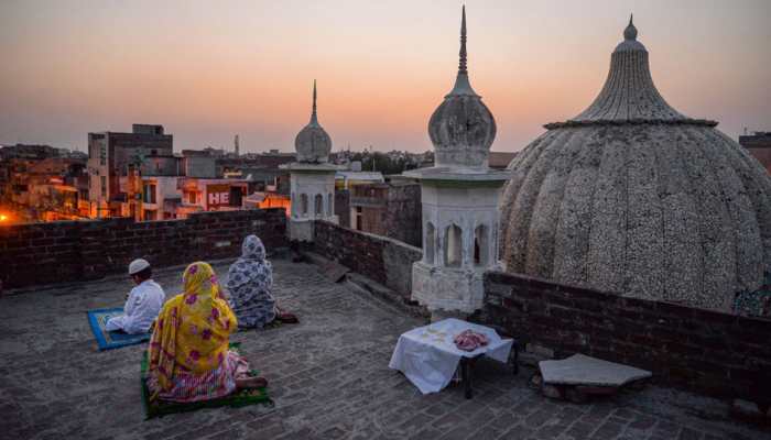 Eid-ul-Fitr 2020: India timings, moon sighting and here's when the country will celebrate Eid 