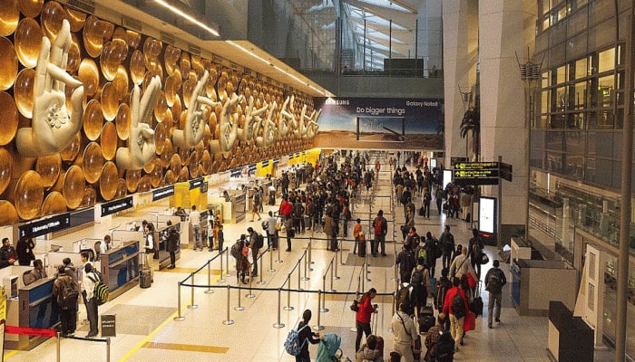 Delhi and Hyderabad airports join hands with HOI App for contact-less shopping, food delivery