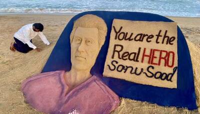 Sudarsan Pattnaik dedicates sand art to ‘real hero’ Sonu Sood for his commendable work for migrants during lockdown