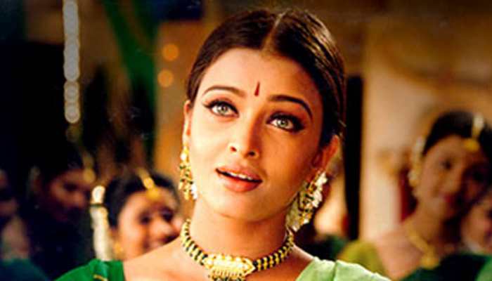 Viral video: Aishwarya Rai Bachchan's lookalike lip-syncs her famous dialogue from south film, video goes viral on internet - Watch