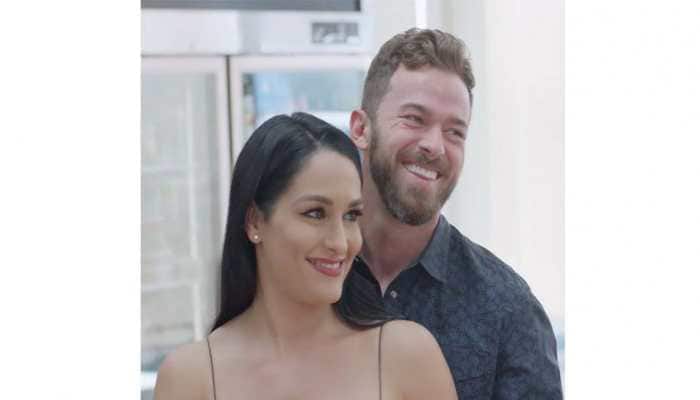 She said yes! Artem Chigvintsev pops the question to Nikki Bella 