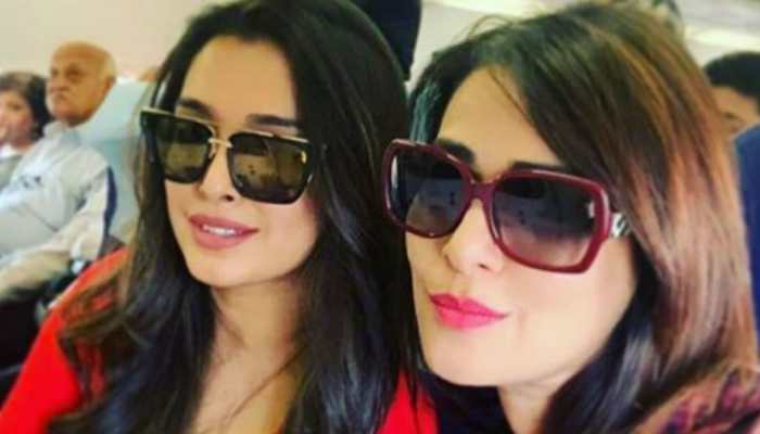Bhojpuri sizzler Aamrapali Dubey’s pic with Pakkhi Hegde is a treat to their fans