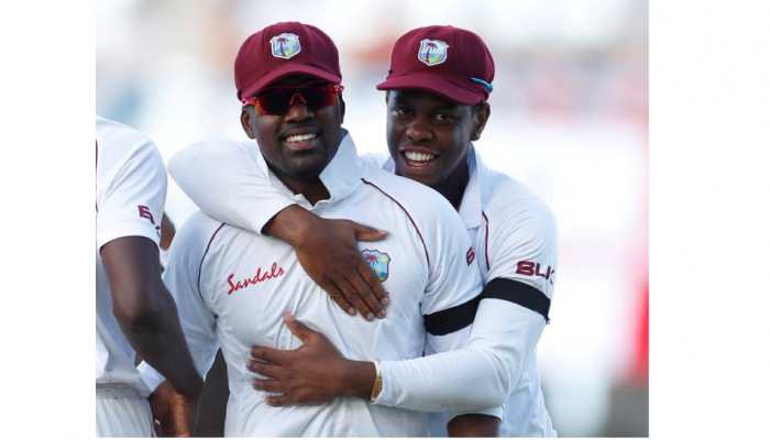 West Indies will miss Darren Bravo, Shimron Hetmyer in England, says Michael Holding