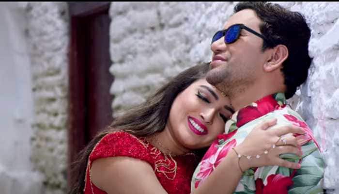 Aamrapali Dubey-Nirahua&#039;s this throwback Bhojpuri song is again catching up on YouTube - Watch