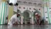 Uttar Pradesh Dargah opposes alcohol-based sanitizer, says 'mosque will become impure'