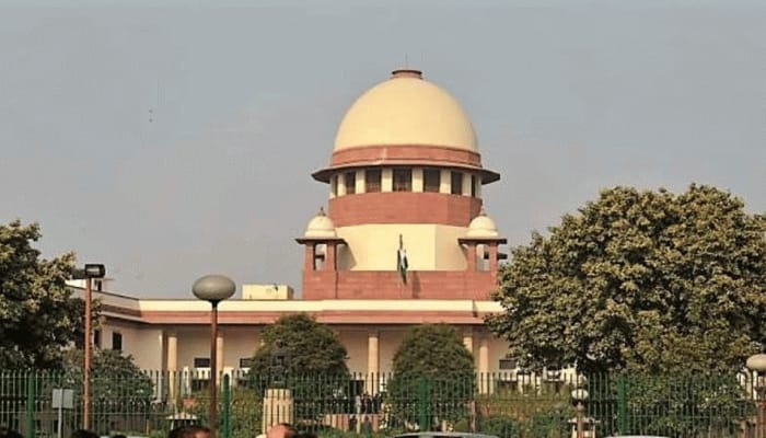 Supreme Court asks Centre to discuss ticket price refund issue with airlines