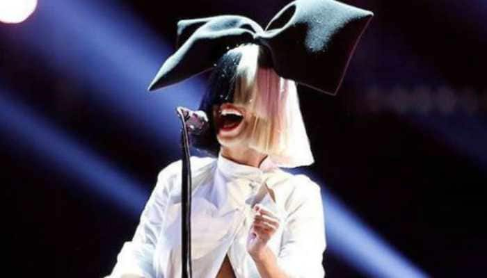 Trending: Australian singer Sia mixes up Nicki Minaj and Cardi B, apologises later for &#039;making a buffoon out of herself&#039;