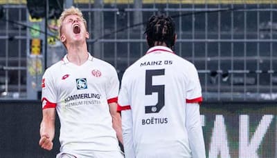 Mainz stun Dortmund to close on Bundesliga survival