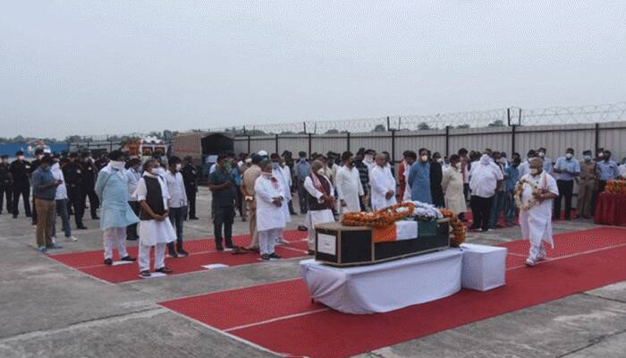 Last rites of Havildar Sunil Kumar, who was martyred in Galwan Valley face-off with China, performed in Patna