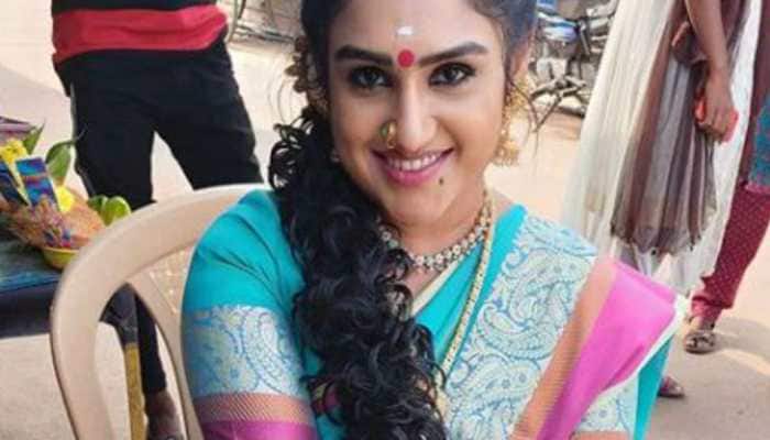 ‘Bigg Boss Tamil 3’ fame Vanitha Vijaykumar announces wedding to filmmaker Peter Paul