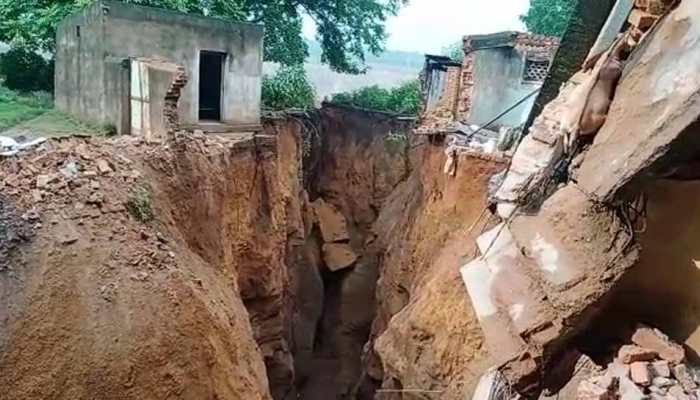 Road caves in at West Bengal's Durgapur leaves one dead, rescue operations underway