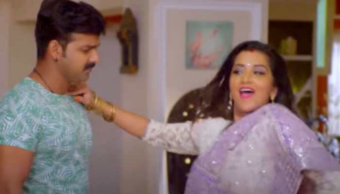 Bhojpuri bombshell Monalisa&#039;s sizzling dance moves and her chemistry with Pawan Singh in &#039;Shikhahar Per&#039; rocks YouTube