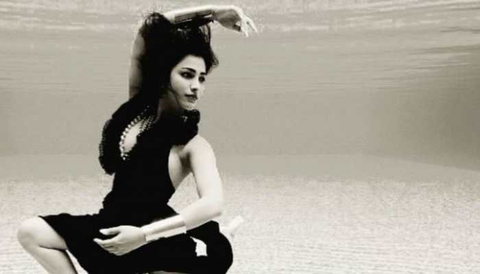 Shruti Haasan&#039;s fab underwater photoshoot pics are a treat to the eyes