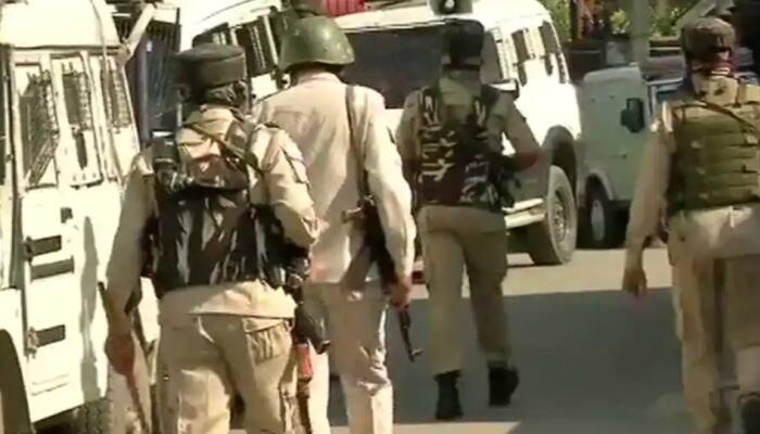 Two terrorists killed in encounter in J&amp;K&#039;s Anantnag, search operation continues