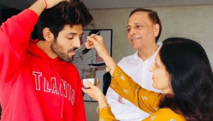 Here&#039;s how Kartik Aaryan geared up to watch PM Modi&#039;s address to nation