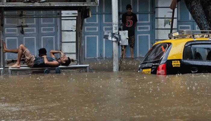 Mumbai rains live updates: High tide in Mumbai; several areas affected due to waterlogging 