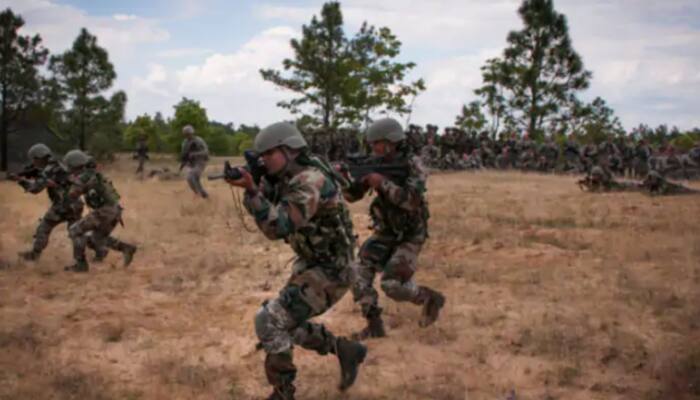 Indian Army Paratroopers The Elite Soldiers Guarding Our Country India News Zee News Radical plans by army chiefs will see two battalions of the parachute regiment form a special forces unit to aid the sas in combat missions overseas. indian army paratroopers the elite