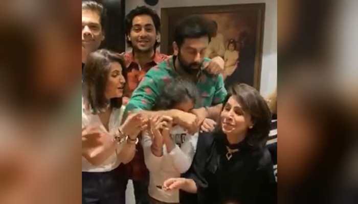 Karan Johar, Agastya Nanda join Ranbir Kapoor and Riddhima for Neetu Kapoor's birthday, see inside pics