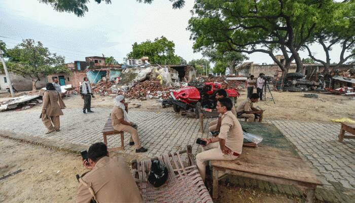 Day after Vikas Dubey's encounter, UP Police arrests two for helping gang members