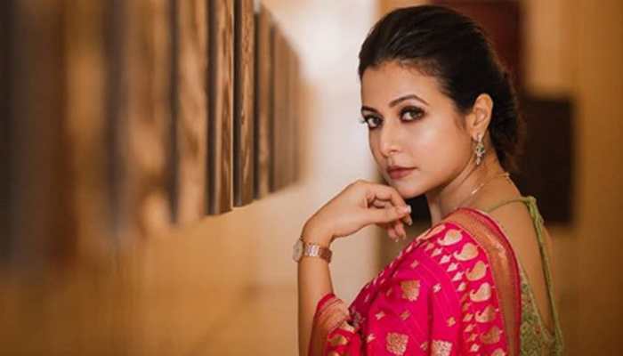 Koel Mallick Xxxxx Video - Bengali star Koel Mallick, father Ranjit Mallick test coronavirus COVID-19  positive | People News | Zee News