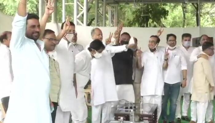 Rajasthan crisis: Congress Legislature Party seeks action against those conspiring to destabilise Ashok Gehlot government