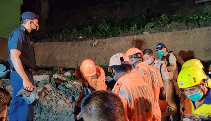 3 dead, three rescued alive after building collapses in Uttarakhand&#039;s Dehradun