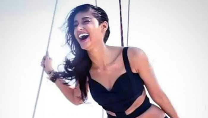 Throwback Thursday: Nothing, just Ileana D&#039;Cruz &#039;toasting under sun&#039; in a stunning bikini!