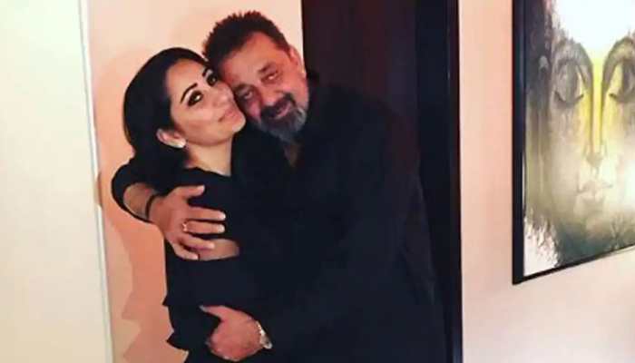 On Maanayata&#039;s birthday, Sanjay Dutt reveals he calls his wife &#039;mom&#039;