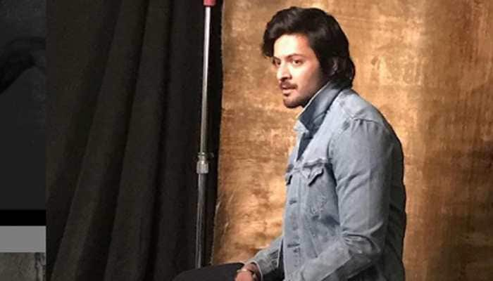 Ali Fazal reunites with Mirzapur 2 team as they begin final work on new season